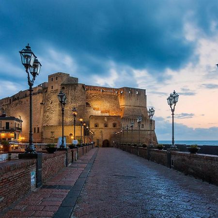 Napoli Storia E Mare Bed & Breakfast Екстериор снимка
